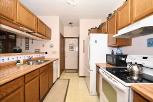 2901 32nd St S, Moorhead, MN 56560 - Photo 17