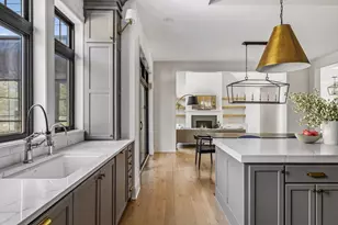 269 Edgewood Ln, West Saint Paul, MN 55118 - Photo 13