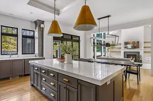 269 Edgewood Ln, West Saint Paul, MN 55118 - Photo 15