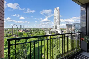 215 10th Ave S, Minneapolis, MN 55415 - Photo 17