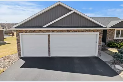 334 Kamloops Place, River Falls, WI 54022 - Photo 9