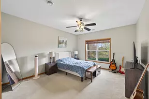 1099 Barclay St, Saint Paul, MN 55106 - Photo 11