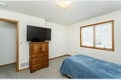 4943 3rd Street NW, Rochester, MN 55901 - Photo 15