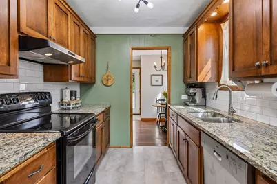 2924 Hampshire Avenue S, Saint Louis Park, MN 55426 - Photo 21