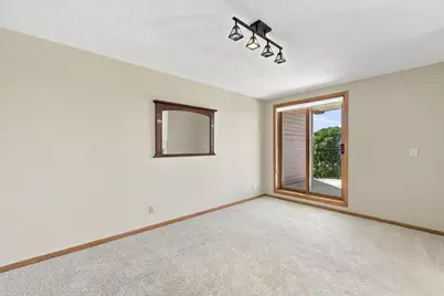 1021 Sibley Memorial Highway #404, LilyDale, MN 55118 - Photo 9