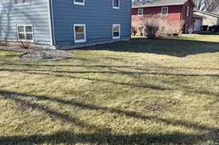 419 Normandale Rd, Redwood Falls, MN 56283 - Photo 3