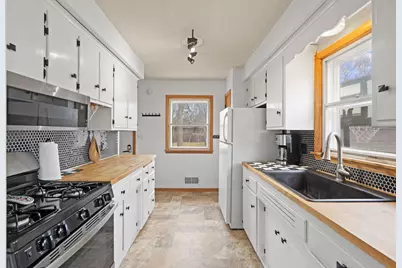 3026 7th Avenue, Anoka, MN 55303 - Photo 11