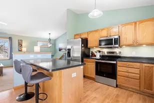 604 St Andrews Dr, Mankato, MN 56001 - Photo 11