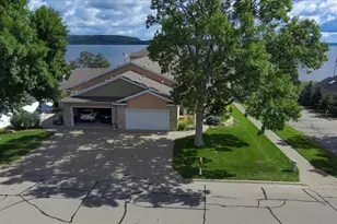 1329 S Oak St, Lake City, MN 55041 - Photo 7