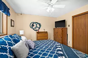 3241 Commonwealth Ave, Duluth, MN 55808 - Photo 37