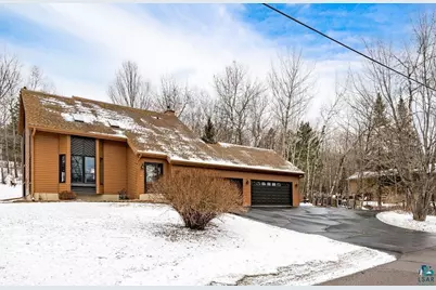 3241 Commonwealth Avenue, Duluth, MN 55808 - Photo 3