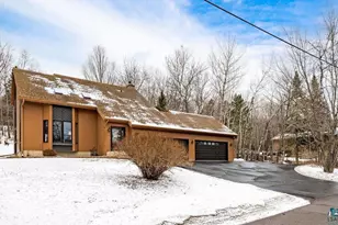 3241 Commonwealth Ave, Duluth, MN 55808 - Photo 3