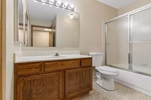 12619 Sherwood Pl, Minnetonka, MN 55305 - Photo 27