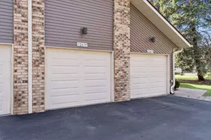 12619 Sherwood Pl, Minnetonka, MN 55305 - Photo 33