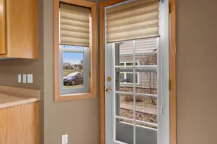 3003 86th Ln N, Brooklyn Park, MN 55443 - Photo 17