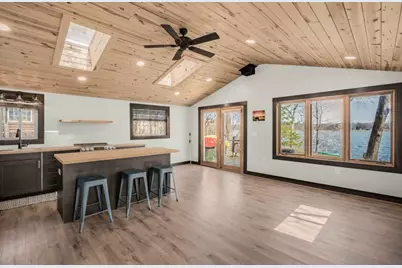 27843 Lakelawn Drive, Lindstrom, MN 55045 - Photo 3