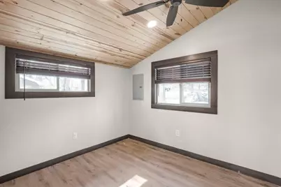 27843 Lakelawn Drive, Lindstrom, MN 55045 - Photo 11