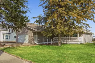 111 5th Ave W, Minnesota Lake, MN 56068 - Photo 37