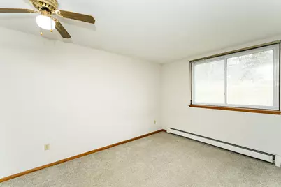 521 19th Street NW #18, Rochester, MN 55901 - Photo 9