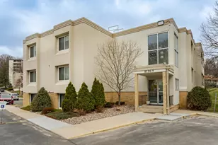 521 19th St NW, Rochester, MN 55901 - Photo 1