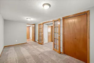 36 Western Terrace, Golden Valley, MN 55426 - Photo 27