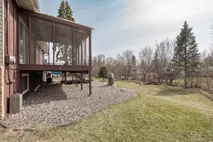 6401 Shingle Creek Dr, Brooklyn Park, MN 55445 - Photo 23