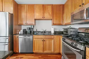 929 Portland Ave, Minneapolis, MN 55404 - Photo 11