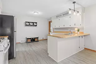 2051 107th Ave NW, Coon Rapids, MN 55433 - Photo 9