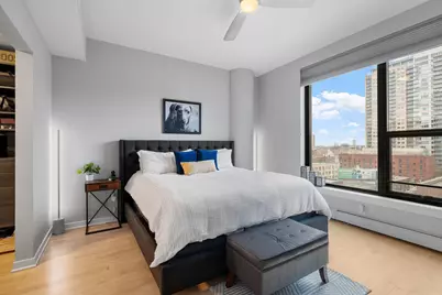 740 Portland Avenue S #704, Minneapolis, MN 55415 - Photo 19