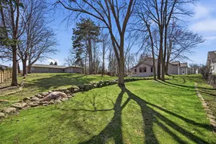 808 Hallam Ave N, Mahtomedi, MN 55115 - Photo 35