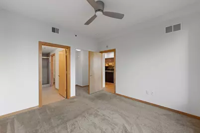 740 Portland Avenue #709, Minneapolis, MN 55415 - Photo 15