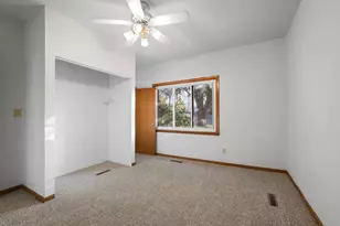 412 Prairie Ave, Faribault, MN 55021 - Photo 17