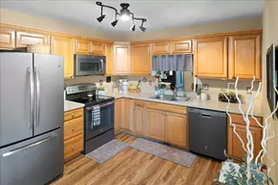 38260 Explorer Cir, North Branch, MN 55056 - Photo 13