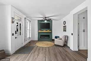 4372 Victor Path, Hugo, MN 55038 - Photo 5