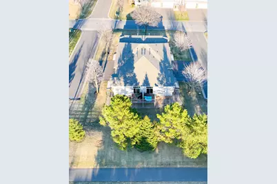 20077 Holt Avenue W, Lakeville, MN 55044 - Photo 5