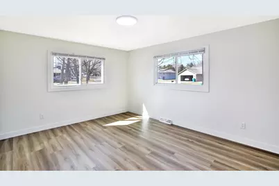 709 8th Avenue NW, Waseca, MN 56093 - Photo 15