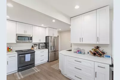 545 Orchid Lane N, Plymouth, MN 55447 - Photo 7