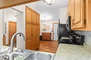 14621 Embassy Ave, Apple Valley, MN 55124 - Photo 7