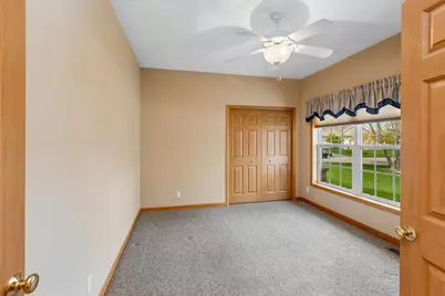 505 Holly Lane N, Oakdale, MN 55128 - Photo 19