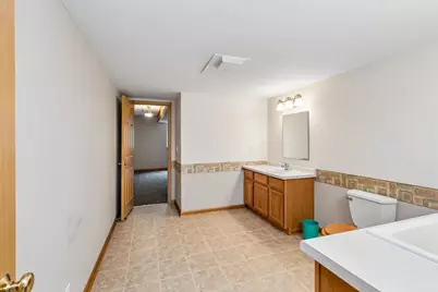 505 Holly Lane N, Oakdale, MN 55128 - Photo 29