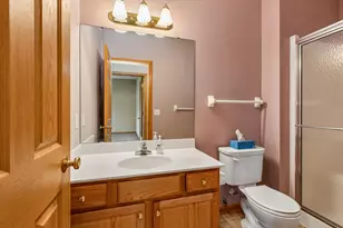 505 Holly Ln N, Oakdale, MN 55128 - Photo 21
