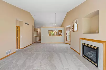 505 Holly Lane N, Oakdale, MN 55128 - Photo 13