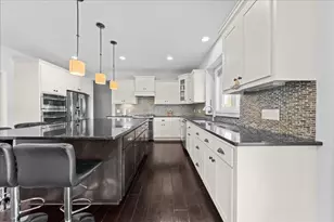 3308 Arden Dr, Woodbury, MN 55129 - Photo 9