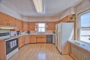 1522 13th Ave E, Hibbing, MN 55746 - Photo 9