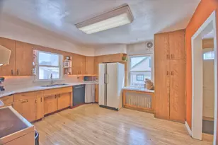 1522 13th Ave E, Hibbing, MN 55746 - Photo 7