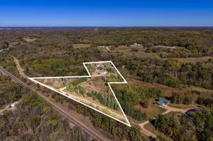 29284 McHugh Rd, Detroit Lakes, MN 56501 - Photo 3