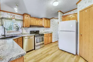 29284 McHugh Rd, Detroit Lakes, MN 56501 - Photo 9