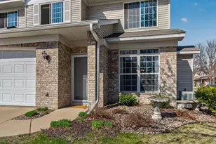 9675 Belmont Ln, Eden Prairie, MN 55347 - Photo 3