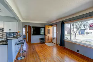 1220 Conway St, Saint Paul, MN 55106 - Photo 3