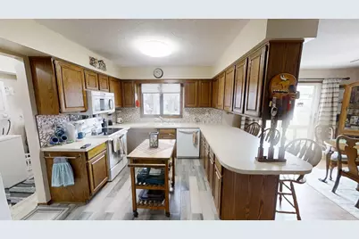 1412 Regency Lane, Albert Lea, MN 56007 - Photo 13